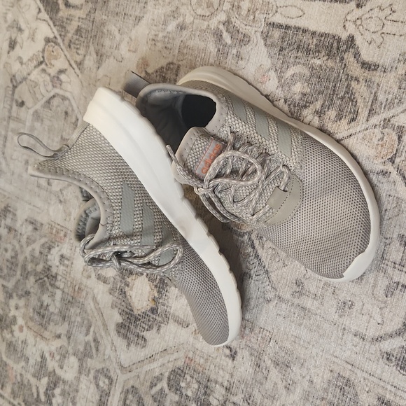 adidas Shoes - Adidas lite racer shoes